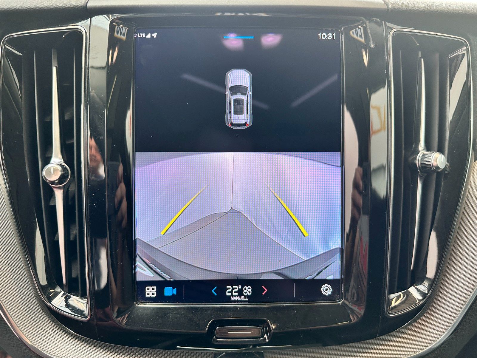 pirkite Lietuvoje Volvo XC 60 Plus Bright Recharge T6 AWD Led Panorama | nuotrauka №20 | Unis.lt