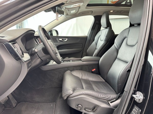 pirkite Lietuvoje Volvo XC 60 Plus Bright Recharge T6 AWD Led Panorama | nuotrauka №10 | Unis.lt