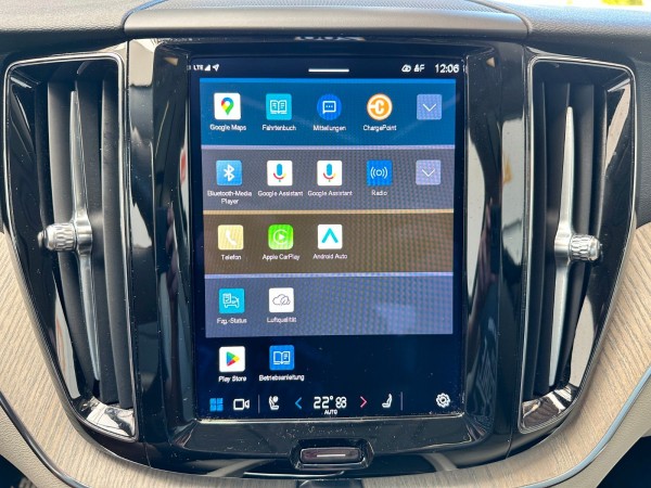 pirkite Lietuvoje Volvo XC60 T6 Plug-In AWD Panoramadach Led Navi | nuotrauka №19 | Unis.lt