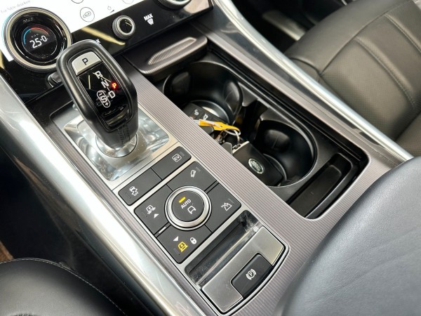 pirkite Lietuvoje Land Rover Range Rover Sport Plug-in HSE AWD Panorama Navi | nuotrauka №16 | Unis.lt