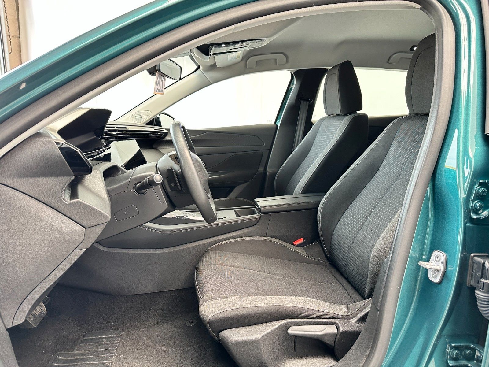 pirkite Lietuvoje Peugeot 308 SW Led Scheckheft 1.Hand Navi | nuotrauka №8 | Unis.lt