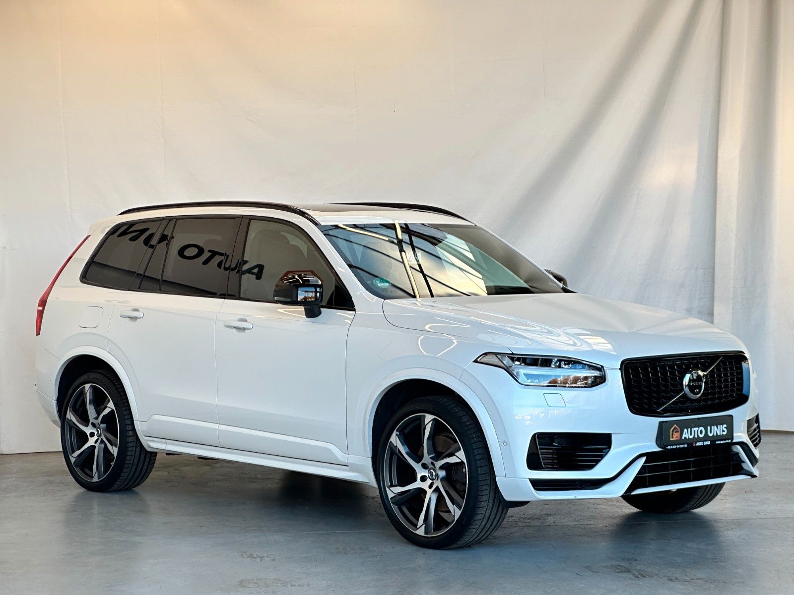 pirkite Lietuvoje Volvo XC90 R Design*Plug-In T8 Recharge*AWD | nuotrauka №3 | Unis.lt