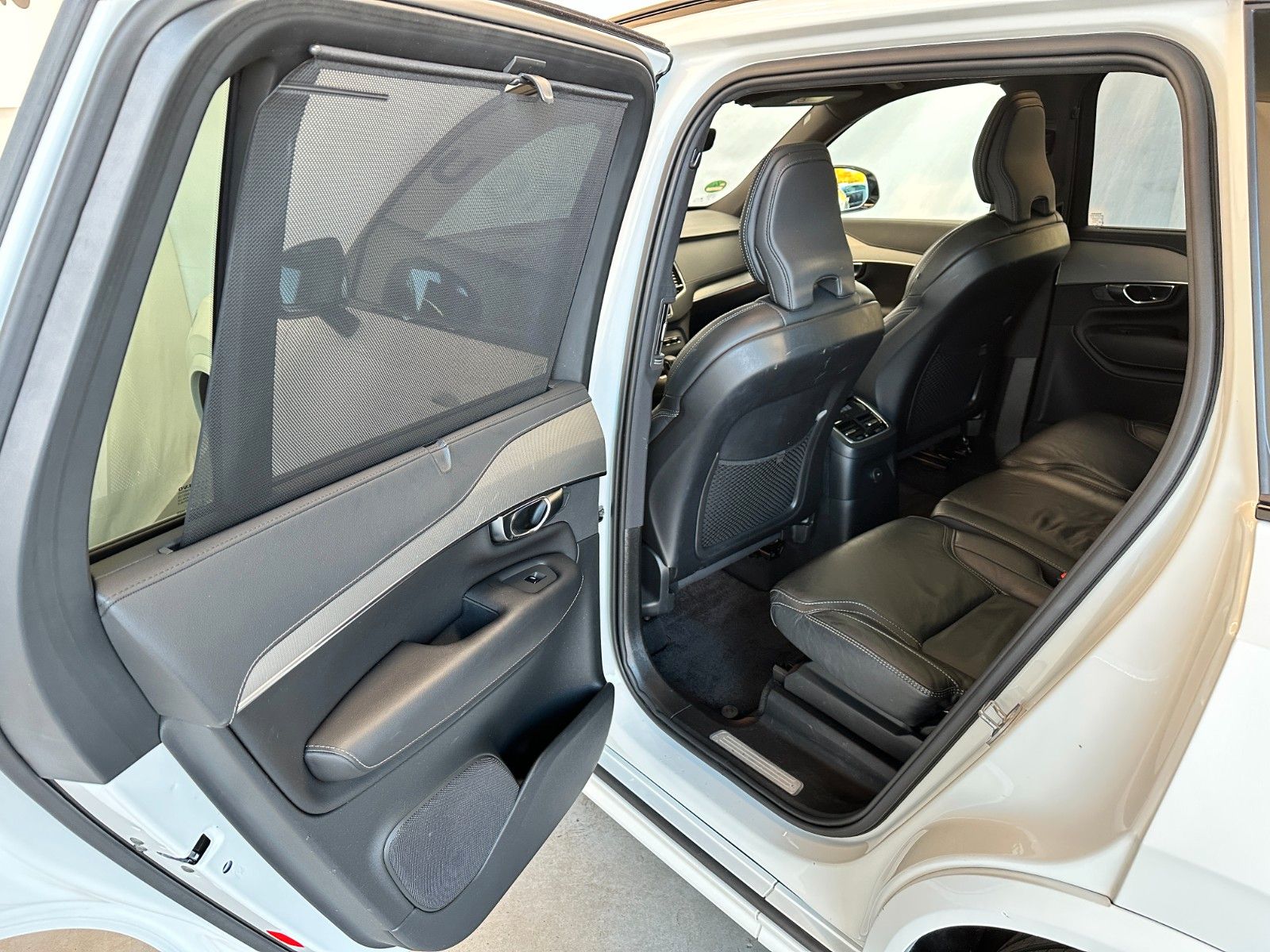 pirkite Lietuvoje Volvo XC90 R Design*Plug-In T8 Recharge*AWD | nuotrauka №22 | Unis.lt