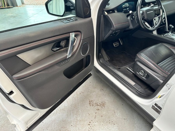 pirkite Lietuvoje Land Rover Discovery Sport R-Dynamic AWD Plug-in Head-Up | nuotrauka №21 | Unis.lt