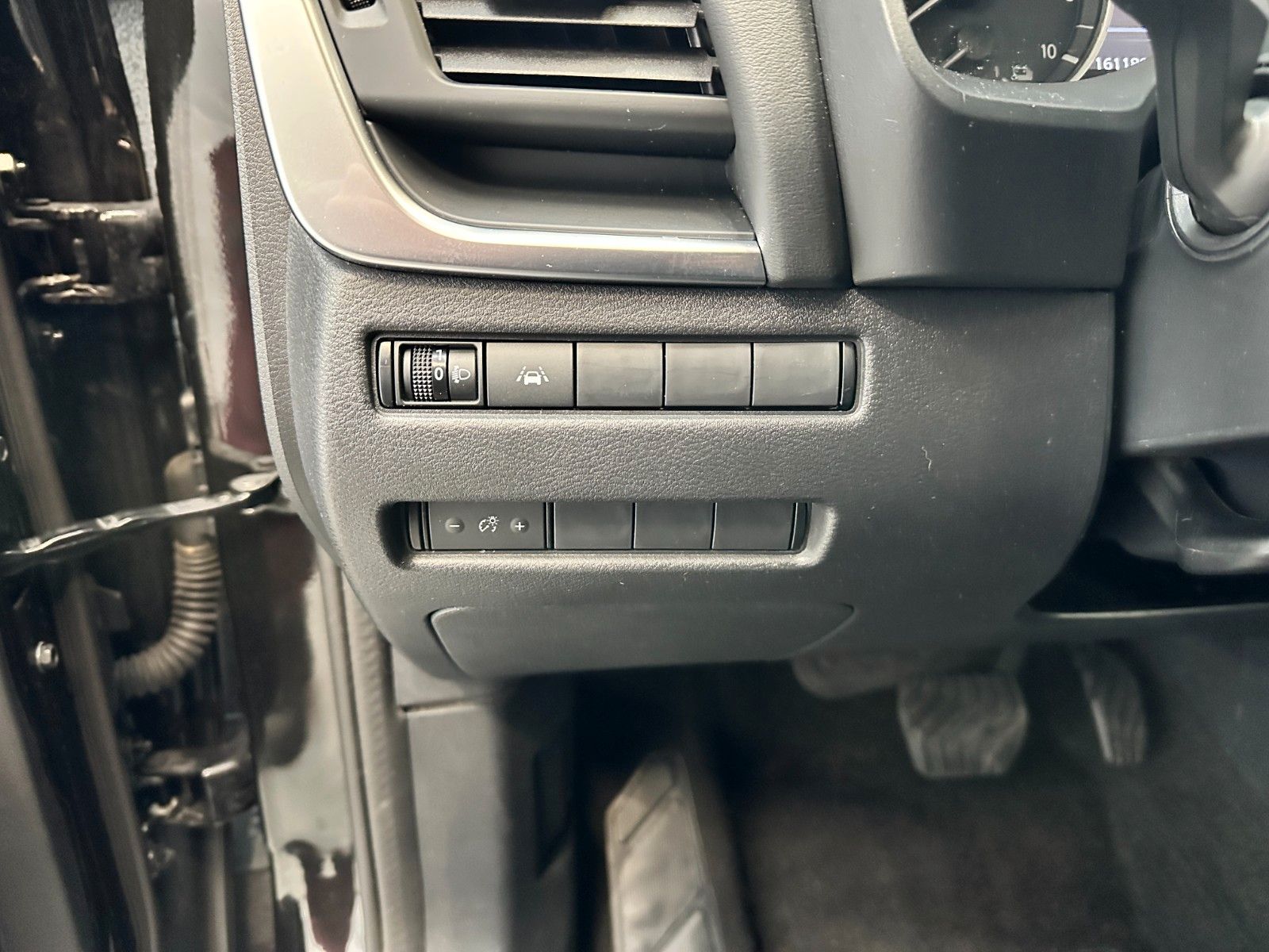 pirkite Lietuvoje Nissan Qashqai e-Power Led Kamera Scheckheft 1.Hand | nuotrauka №8 | Unis.lt