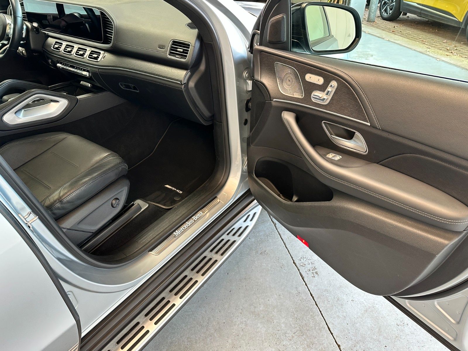 pirkite Lietuvoje Mercedes-Benz GLE 350 de 4Matic Coupe AMG 360 Kamera Burmester | nuotrauka №25 | Unis.lt