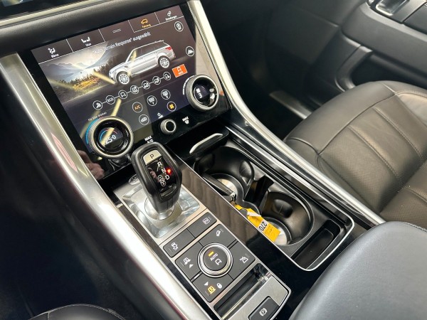 pirkite Lietuvoje Land Rover Range Rover Sport HSE Stealth P400e Plug-in | nuotrauka №15 | Unis.lt