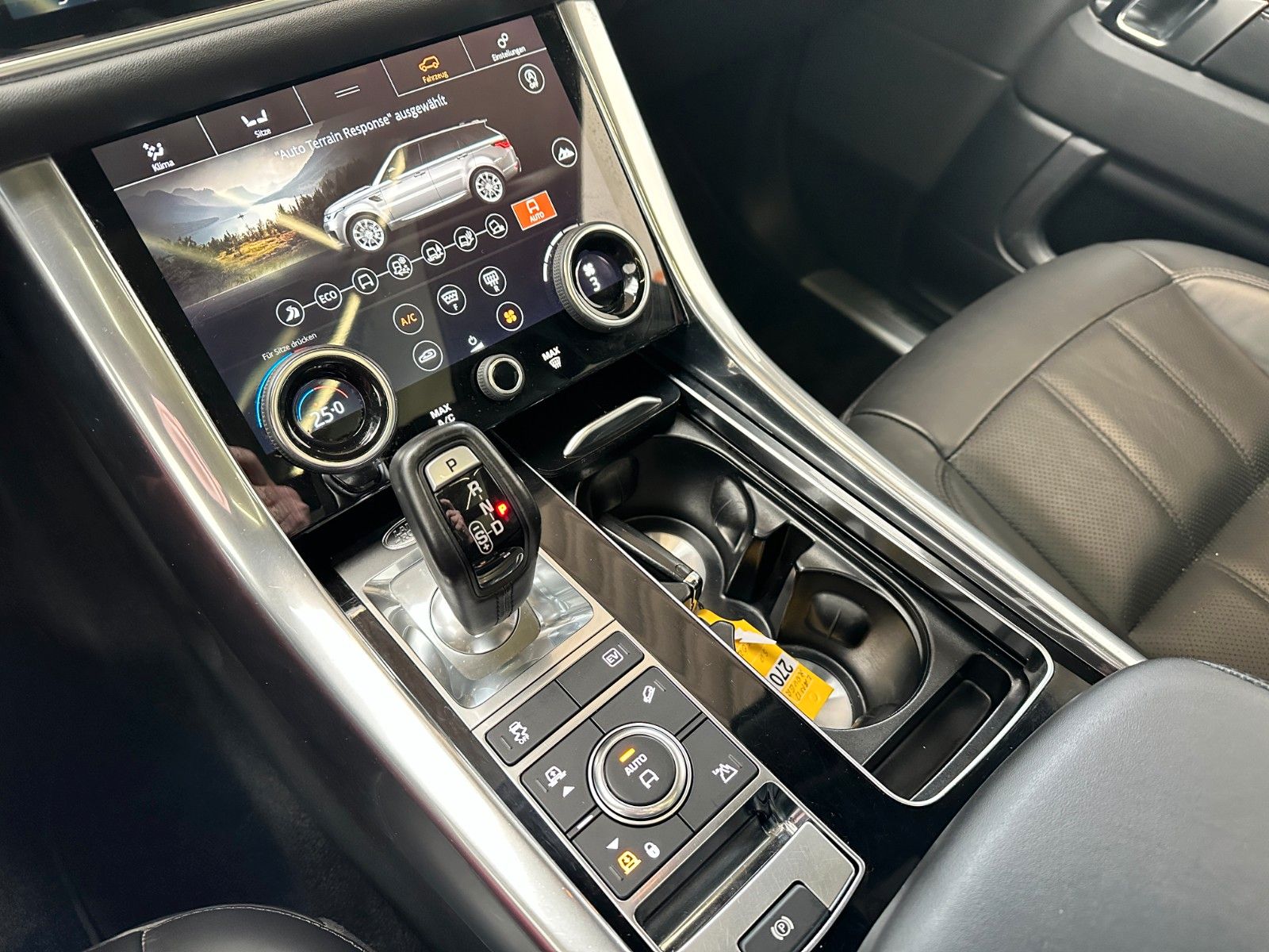 pirkite Lietuvoje Land Rover Range Rover Sport HSE Stealth P400e Plug-in | nuotrauka №15 | Unis.lt