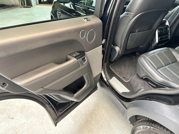 pirkite Lietuvoje Land Rover Range Rover Sport HSE Stealth P400e Plug-in | nuotrauka №19 | Unis.lt