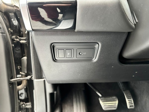 pirkite Lietuvoje Land Rover Range Rover Sport HSE Stealth P400e Plug-in | nuotrauka №8 | Unis.lt