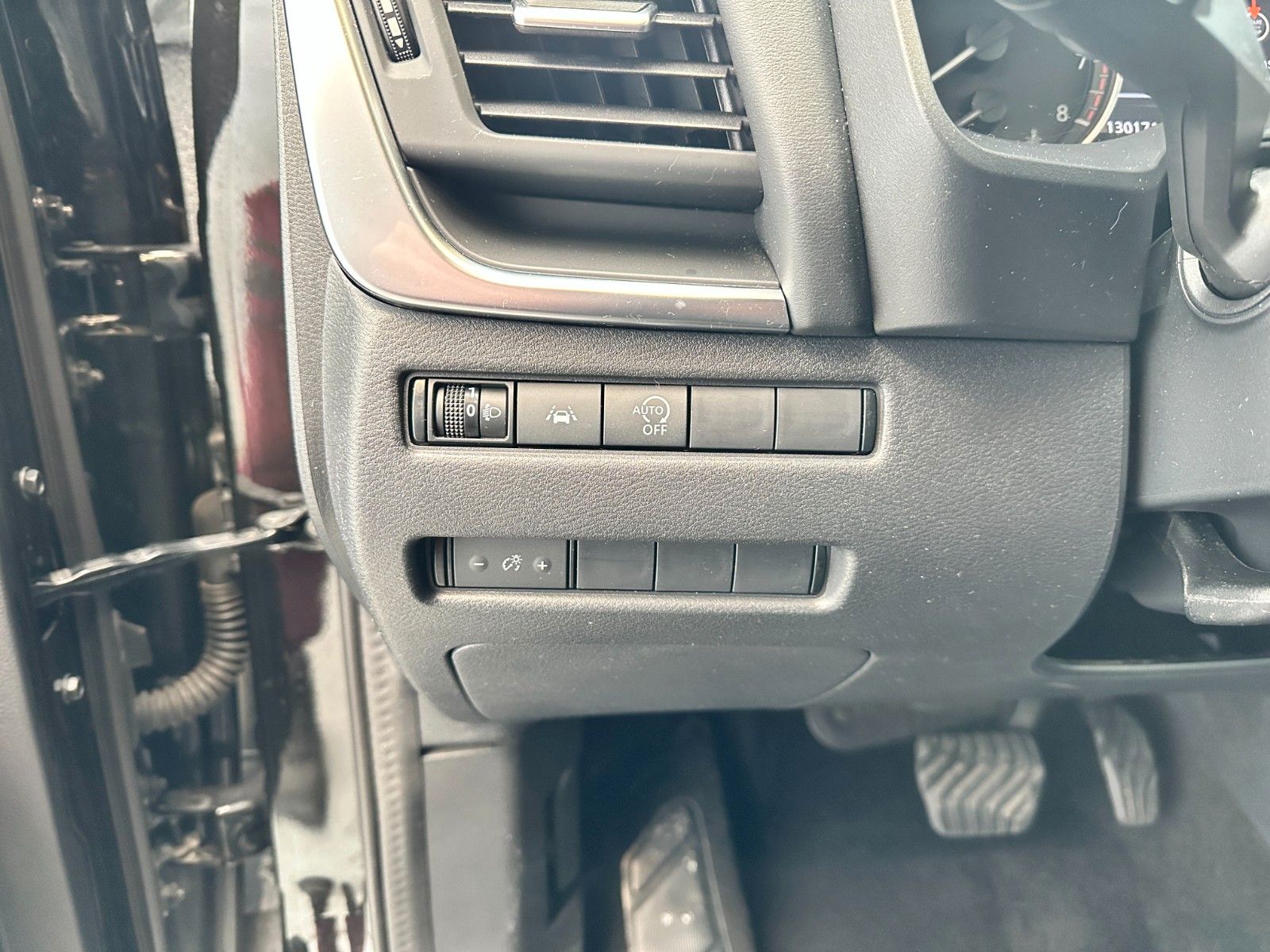 Купить Nissan Qashqai MHEV 360°|LED Navi|1.Hand в Литве | фото №8 | Unis.lt
