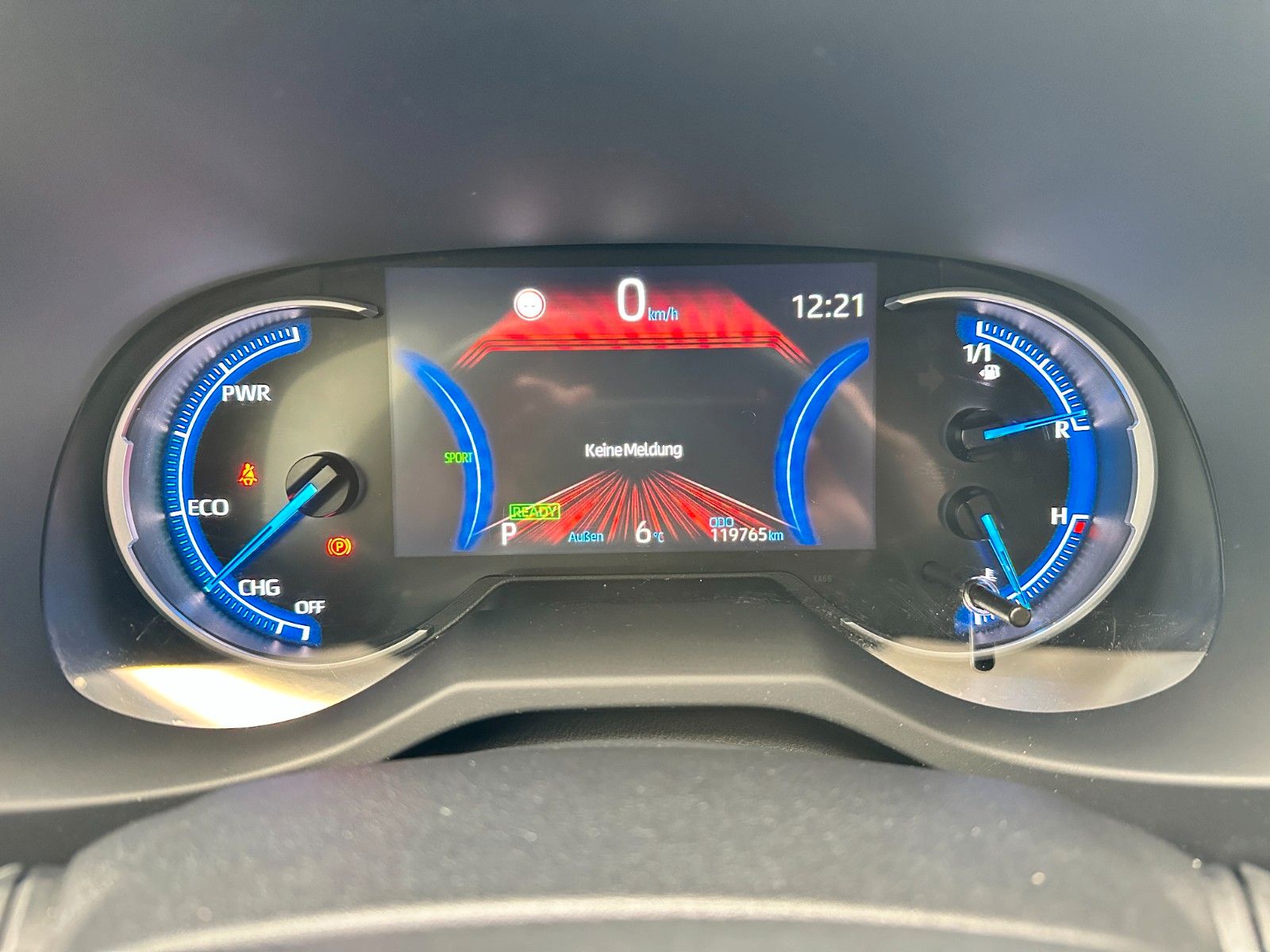pirkite Lietuvoje Toyota RAV4 Hybrid AWD-i | Kamera Navi AHK | 1.Hand | nuotrauka №12 | Unis.lt