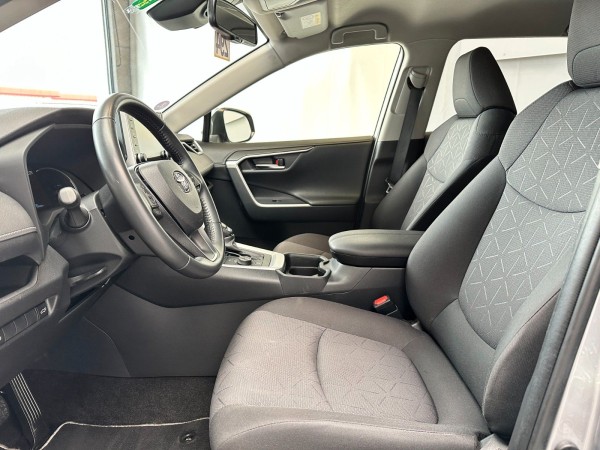 pirkite Lietuvoje Toyota RAV4 Hybrid AWD-i | Kamera Navi AHK | 1.Hand | nuotrauka №8 | Unis.lt