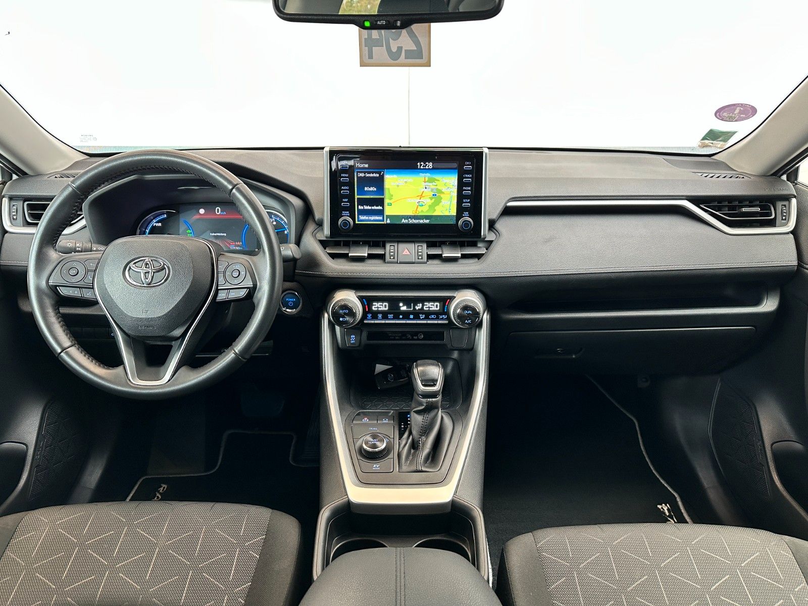 pirkite Lietuvoje Toyota RAV4 Hybrid AWD-i | Kamera Navi AHK | 1.Hand | nuotrauka №10 | Unis.lt