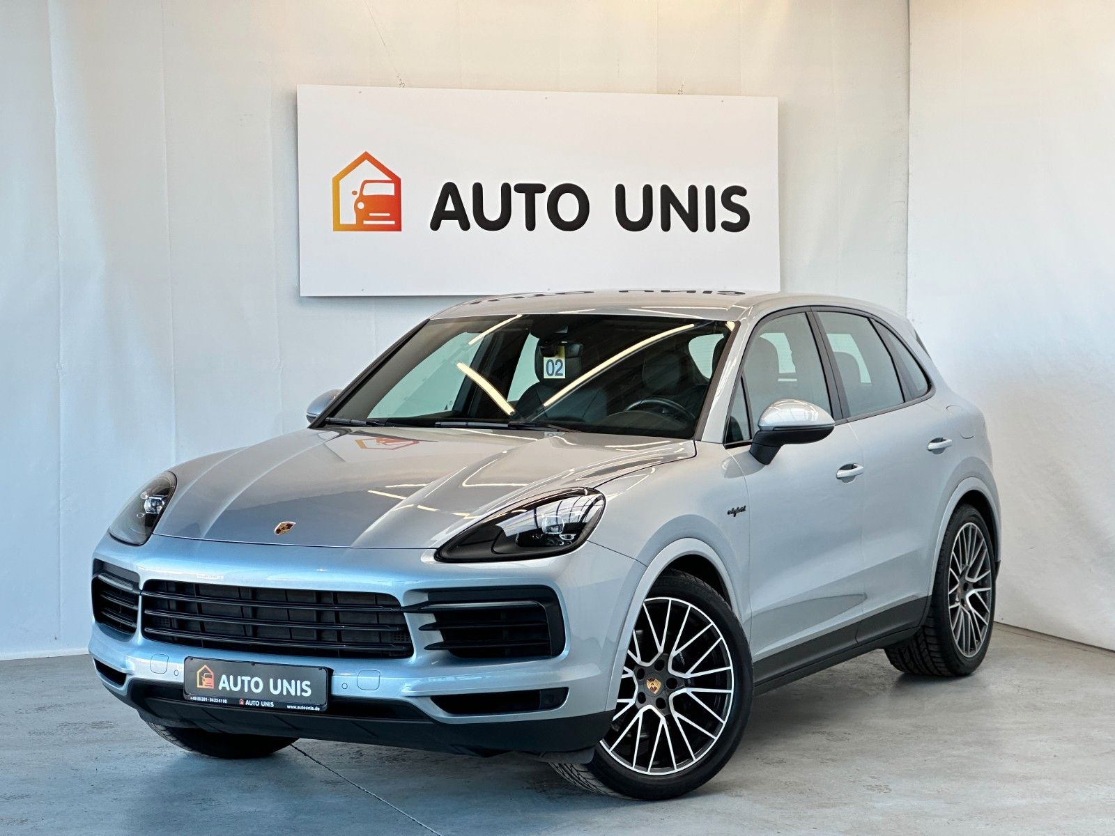 Купить Porsche Cayenne E-Hybrid|Luftfederung|1.Hand MwSt в Литве | фото №1 | Unis.lt