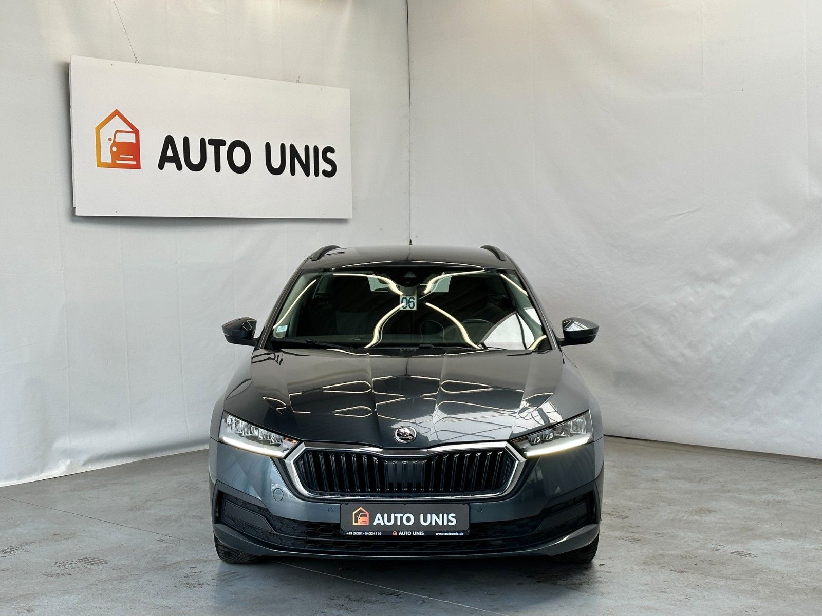Купить Skoda Octavia Combi ERDGAS CNG DSG|Navi Cam| в Литве | фото №2 | Unis.lt