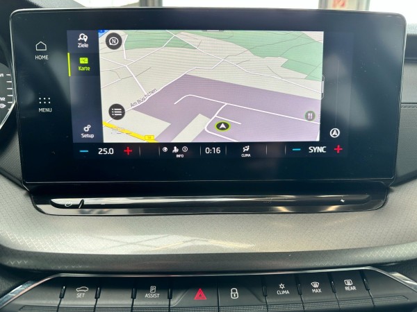 Купить Skoda Octavia Combi ERDGAS CNG DSG|Navi Cam| в Литве | фото №16 | Unis.lt