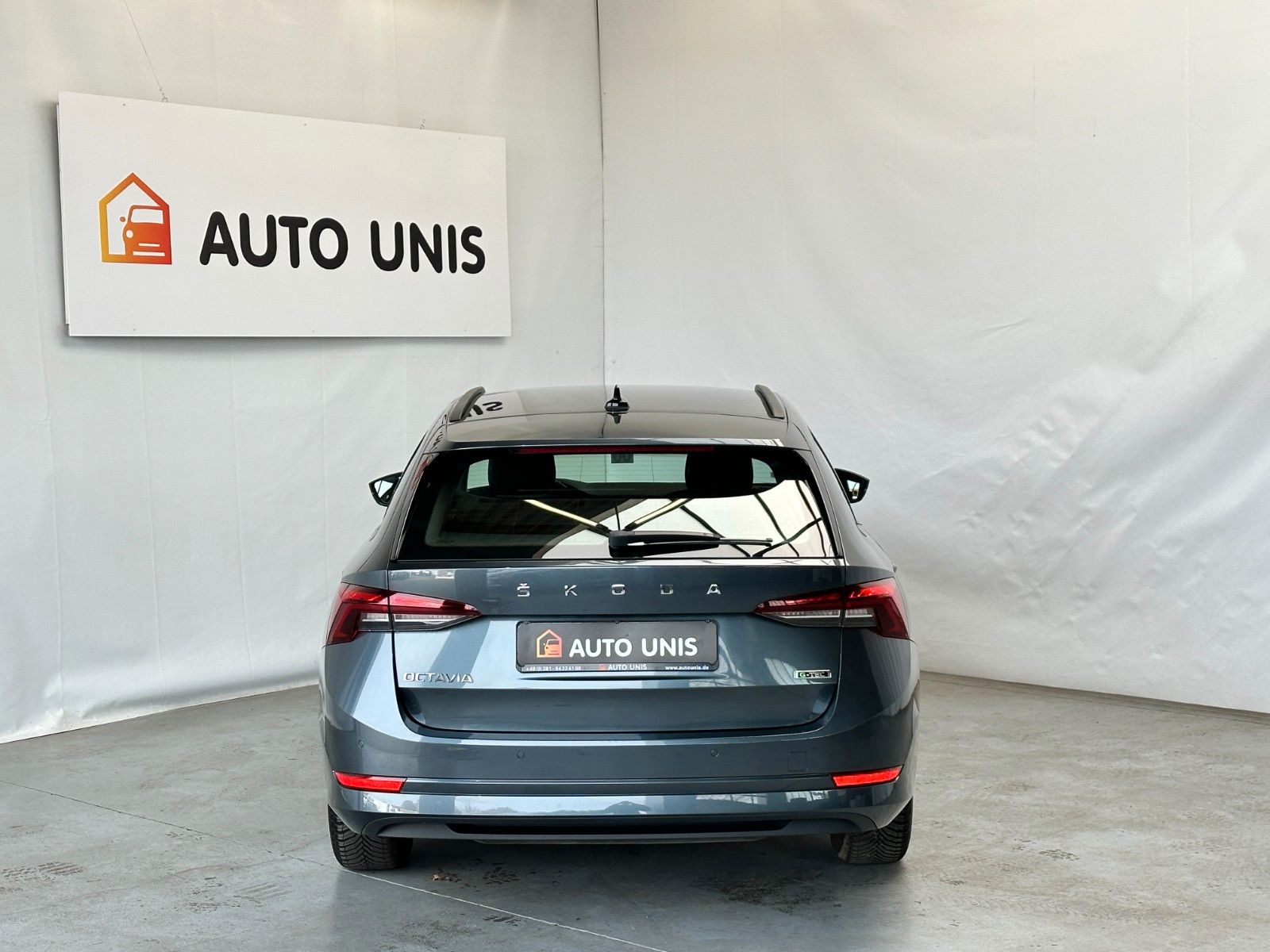 Купить Skoda Octavia Combi ERDGAS CNG DSG|Navi Cam| в Литве | фото №5 | Unis.lt