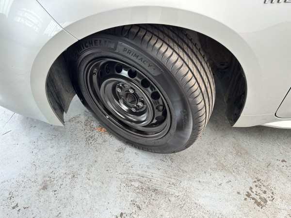 pirkite Lietuvoje Toyota Corolla Touring Hybrid | Cam ACC | 1.Hand MwSt. | nuotrauka №20 | Unis.lt