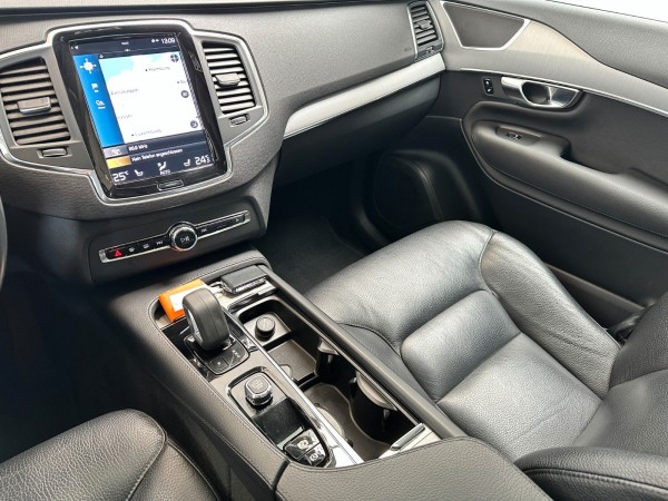 pirkite Lietuvoje Volvo XC90 T8 Recharge Plug-In AWD | Pano Leder | nuotrauka №15 | Unis.lt