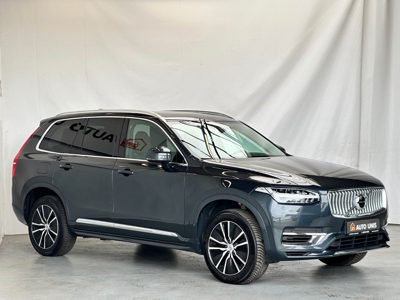 pirkite Lietuvoje Volvo XC90 T8 Recharge Plug-In AWD | Pano Leder | nuotrauka №3 | Unis.lt
