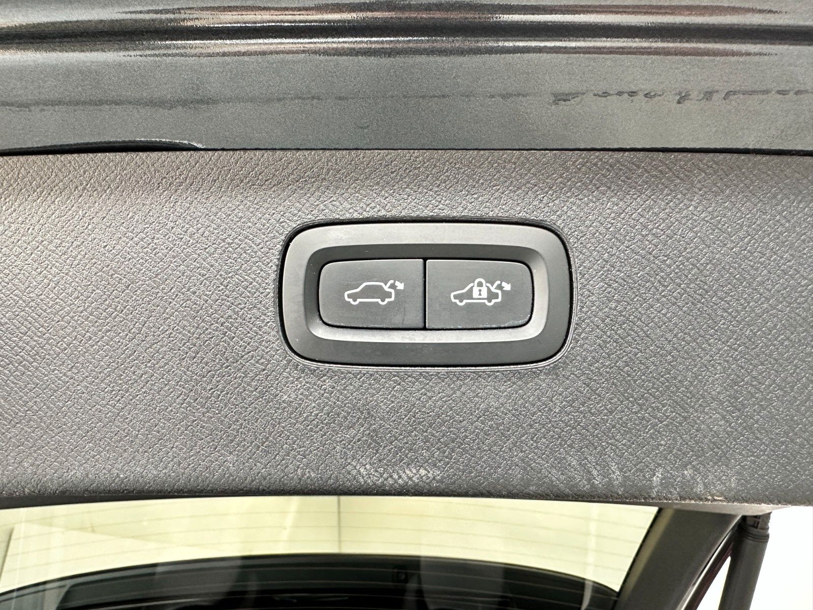 pirkite Lietuvoje Volvo XC90 T8 Recharge Plug-In AWD | Pano Leder | nuotrauka №26 | Unis.lt