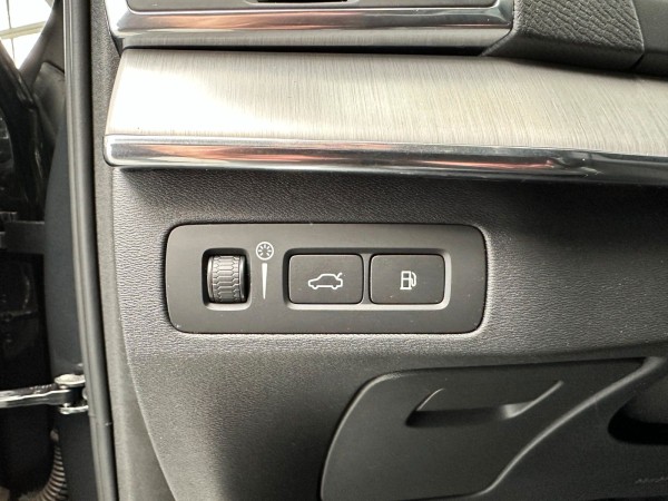pirkite Lietuvoje Volvo XC90 T8 Recharge Plug-In AWD | Pano Leder | nuotrauka №8 | Unis.lt