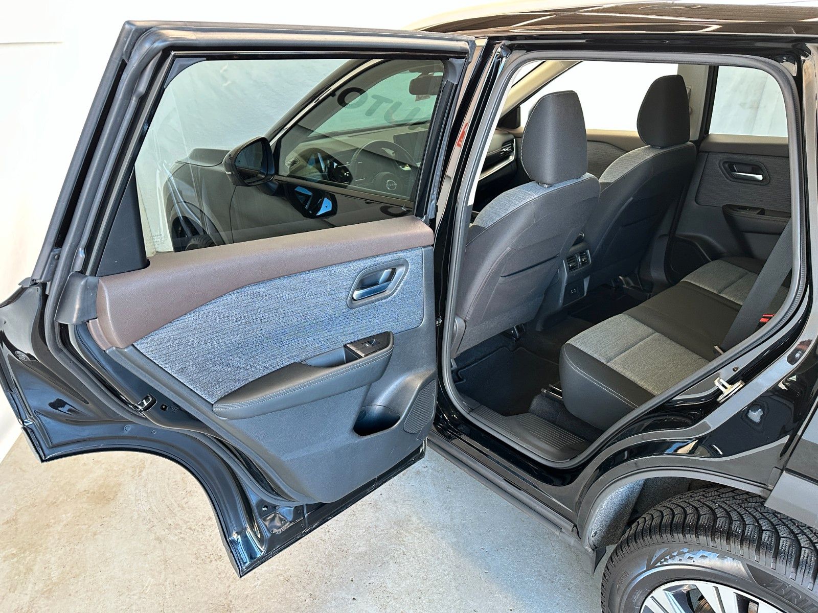 pirkite Lietuvoje Nissan X-Trail e-Power N-Connecta | LED Keyless 1.Hand | nuotrauka №20 | Unis.lt