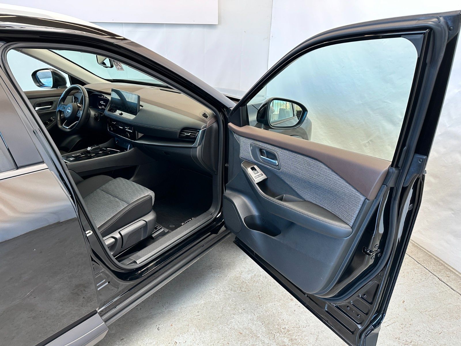 pirkite Lietuvoje Nissan X-Trail e-Power N-Connecta | LED Keyless 1.Hand | nuotrauka №21 | Unis.lt