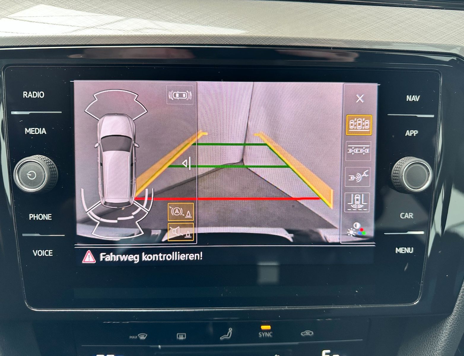 pirkite Lietuvoje Volkswagen Passat GTE Plug-in | Cam | 1.Hand Scheckheft | nuotrauka №16 | Unis.lt