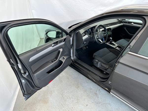 pirkite Lietuvoje Volkswagen Passat GTE Plug-in | Cam | 1.Hand Scheckheft | nuotrauka №19 | Unis.lt