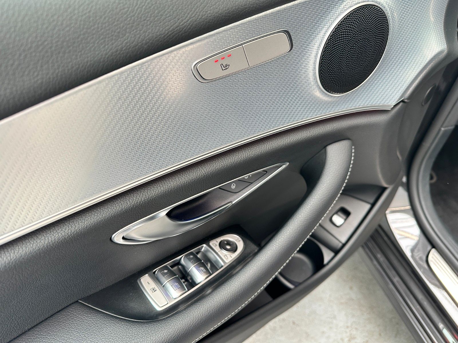 pirkite Lietuvoje Mercedes-Benz E 200 d Aut. | Navi LED | 1.Hand Leder | nuotrauka №7 | Unis.lt