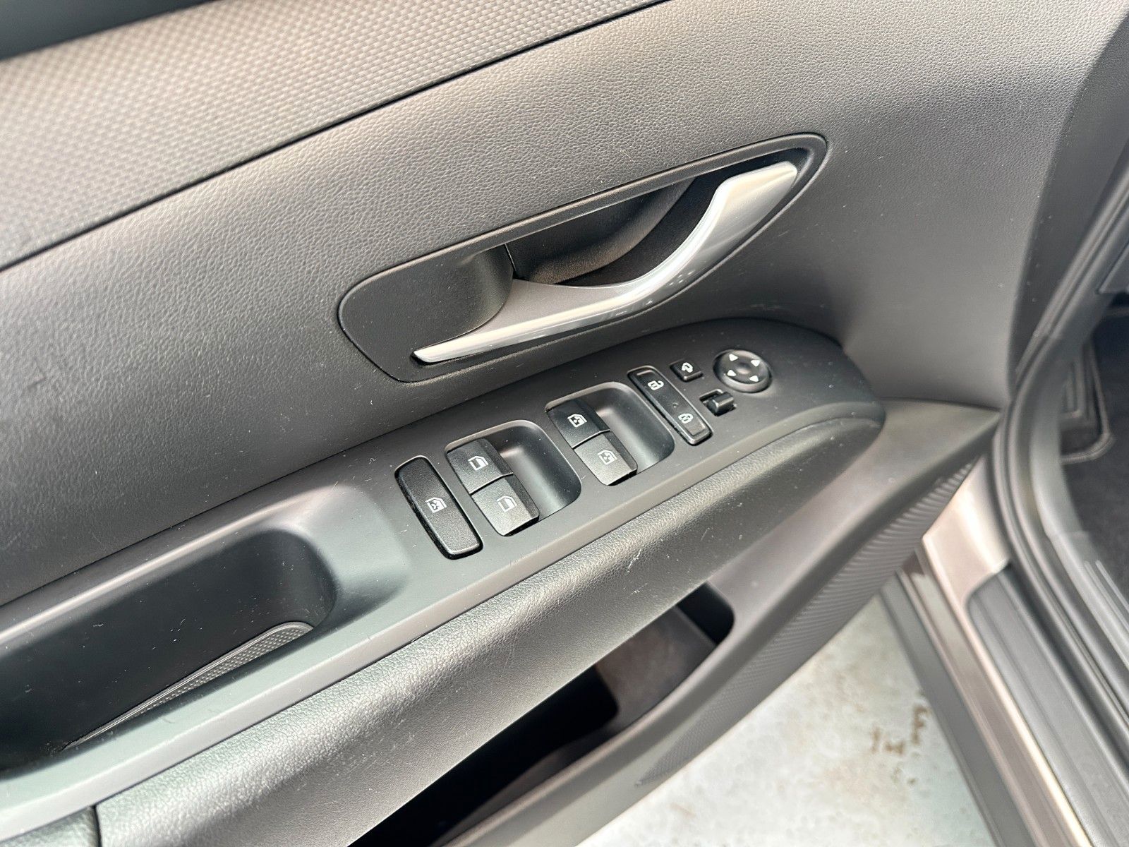 Купить Hyundai Tucson 1.6 CRDi 48V | Navi Cam | 1.Hand MwSt в Литве | фото №7 | Unis.lt