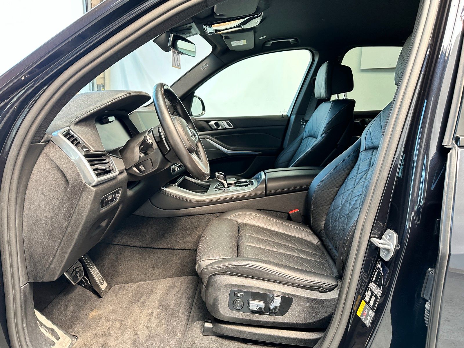 Buy BMW X5 xDrive45e | M Sport | 360° HUD | 1.Hand MwSt Lithuania | img №11 | Unis.lt