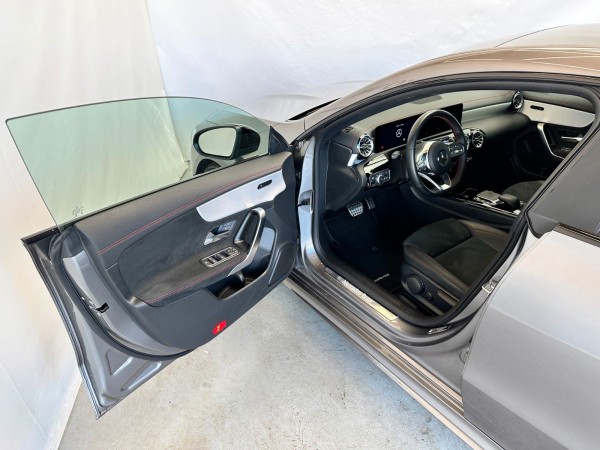 Buy Mercedes-Benz CLA 180 Shooting Brake | AMG | Cam LED | 1.Hand Lithuania | img №22 | Unis.lt