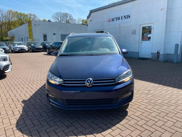 Buy Volkswagen Touran  Lounge DSG7 BMT/Start-Stopp Lithuania | img №2 | Unis.lt
