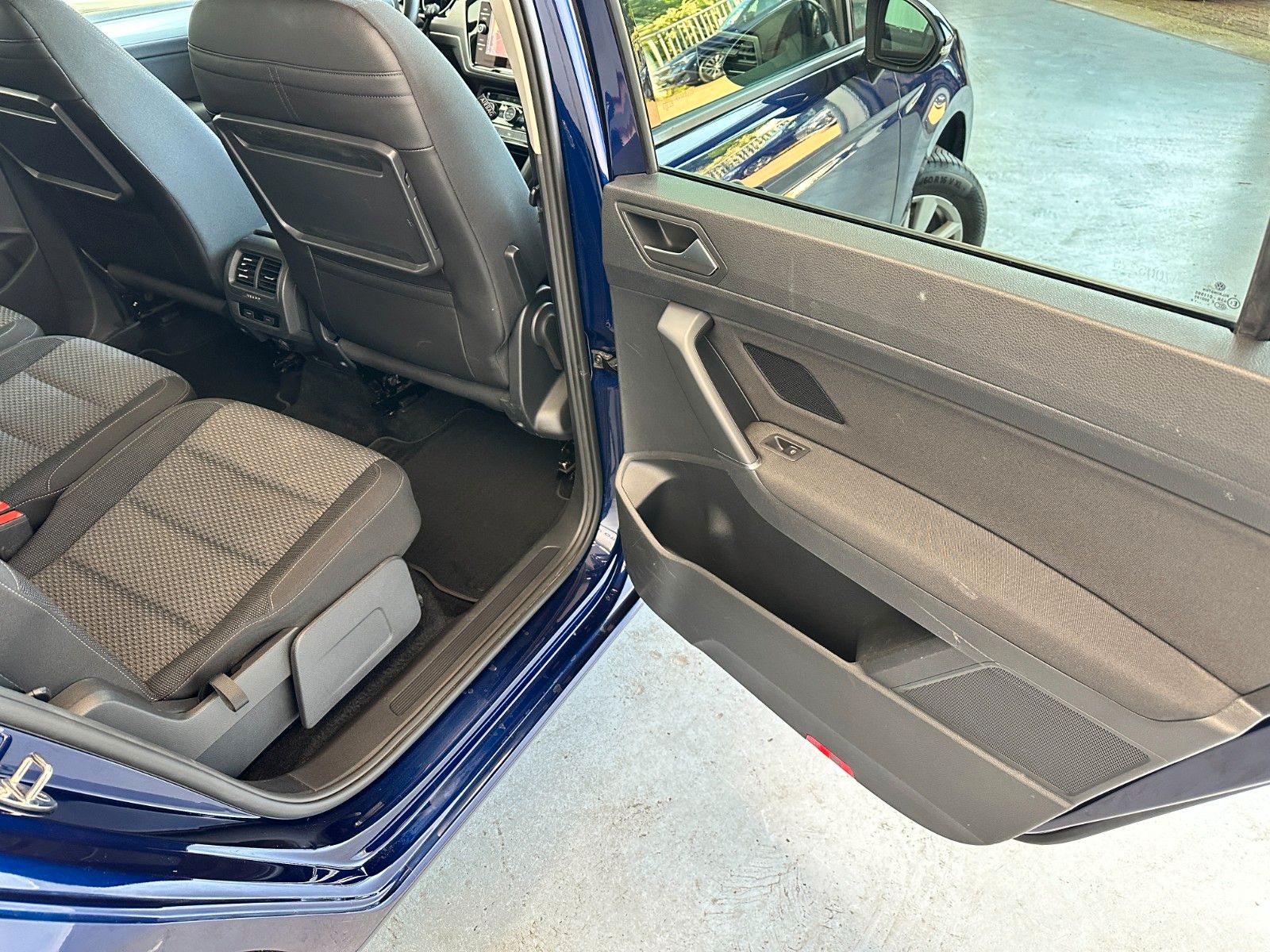 pirkite Lietuvoje Volkswagen Touran  Lounge DSG7 BMT/Start-Stopp | nuotrauka №22 | Unis.lt