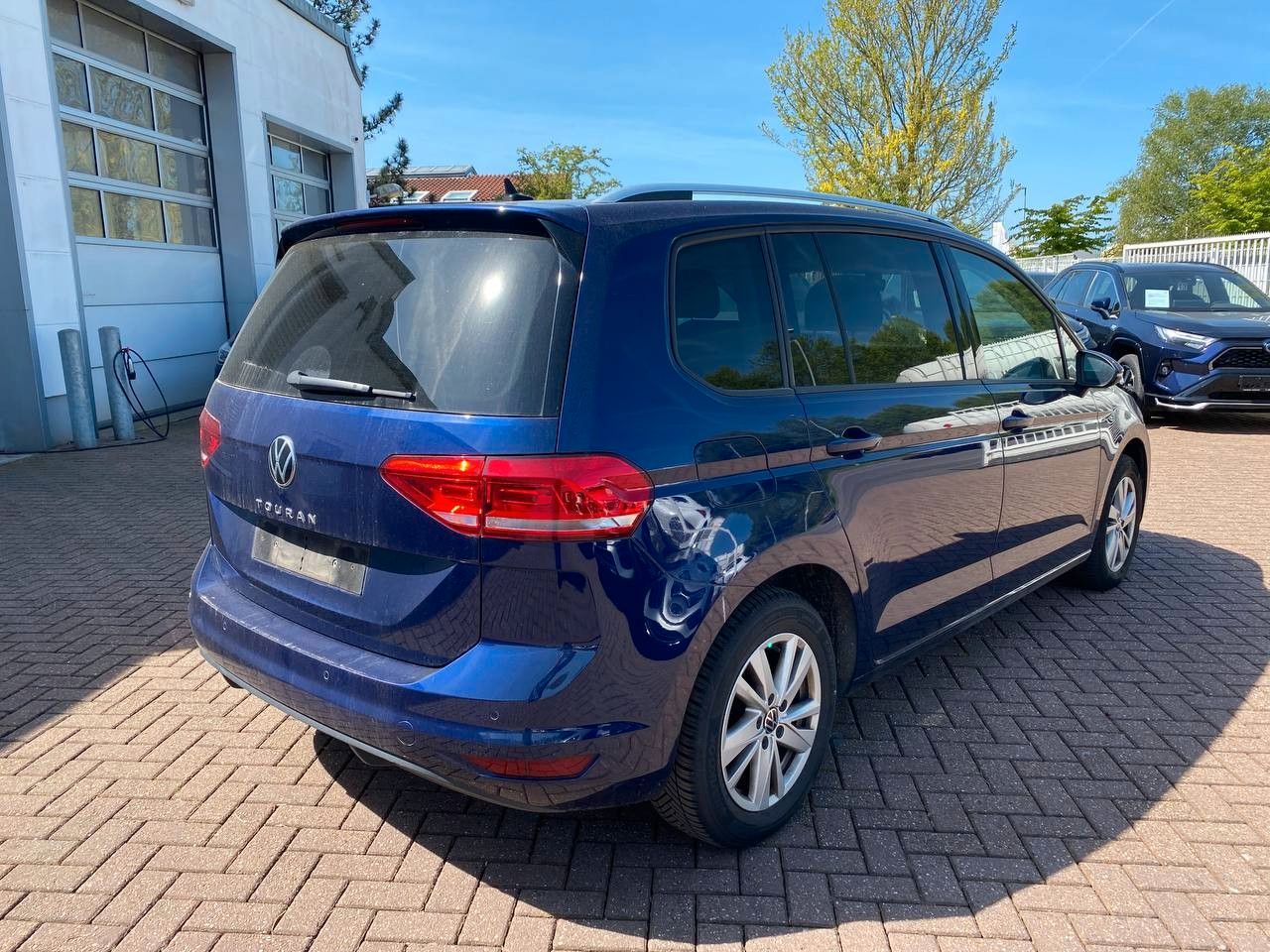 Buy Volkswagen Touran  Lounge DSG7 BMT/Start-Stopp Lithuania | img №6 | Unis.lt