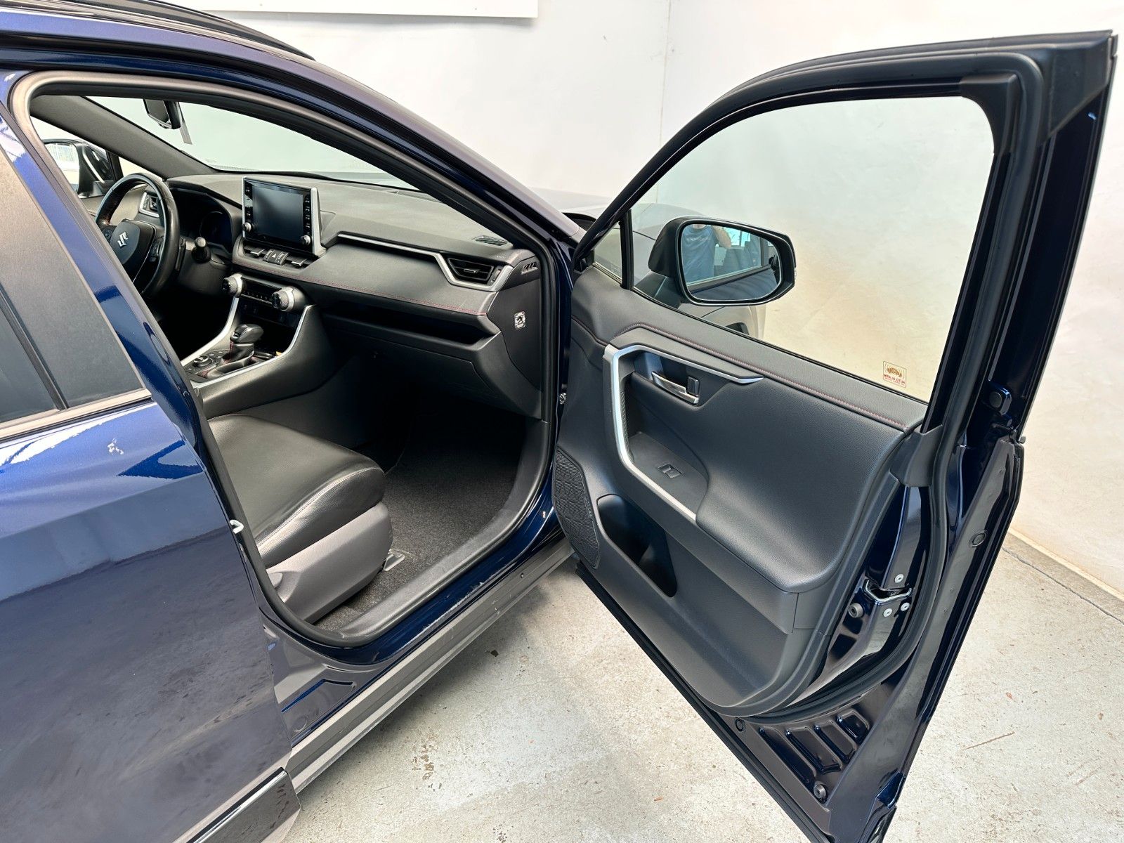pirkite Lietuvoje Suzuki Across 2.5 Plug-In Hybrid Comfort+ E-Four | nuotrauka №20 | Unis.lt