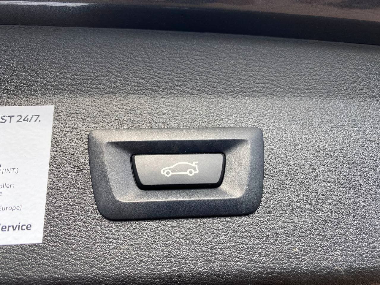 Buy BMW X1 sDrive 1.5 diesel Advantage Lithuania | img №18 | Unis.lt