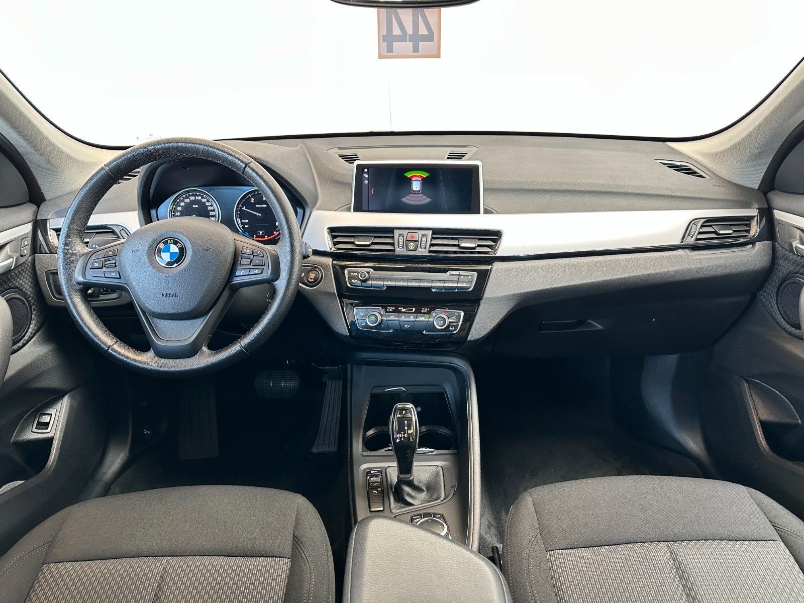 Buy BMW X1 sDrive Diesel Aut | Navi | 1.Hand Scheckheft Lithuania | img №11 | Unis.lt