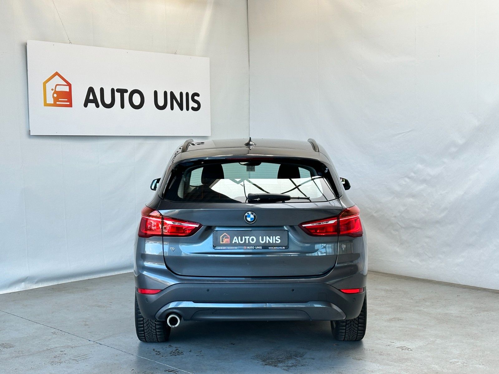 Buy BMW X1 sDrive Diesel Aut | Navi | 1.Hand Scheckheft Lithuania | img №5 | Unis.lt