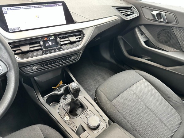 Buy BMW 118i Advantage | Tempomat Klima | 1.Hand MwSt Lithuania | img №14 | Unis.lt