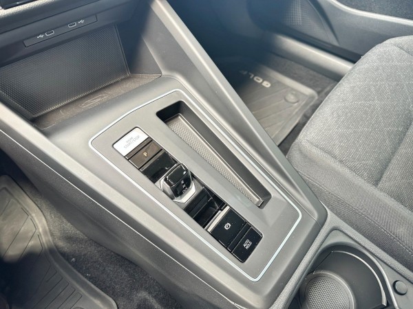 pirkite Lietuvoje Volkswagen Golf VIII Variant Active TGI | nuotrauka №14 | Unis.lt