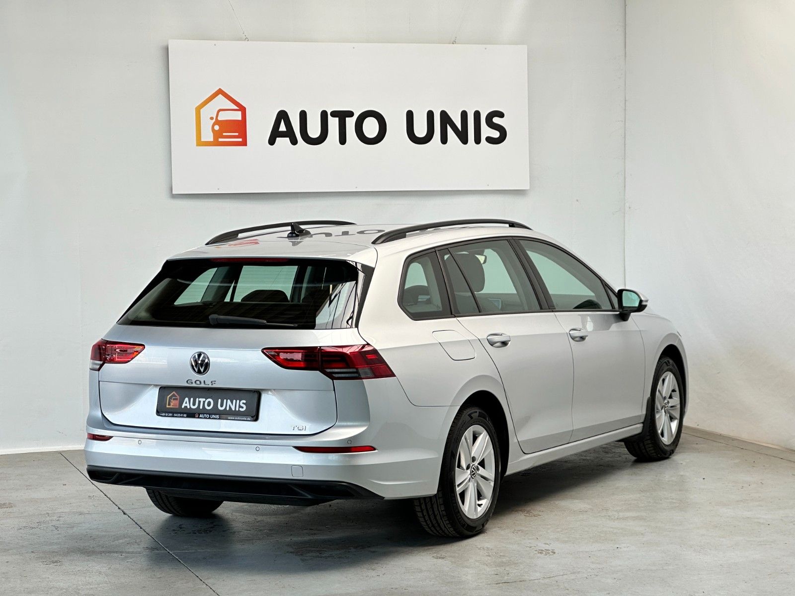 pirkite Lietuvoje Volkswagen Golf VIII Variant Active TGI | nuotrauka №4 | Unis.lt