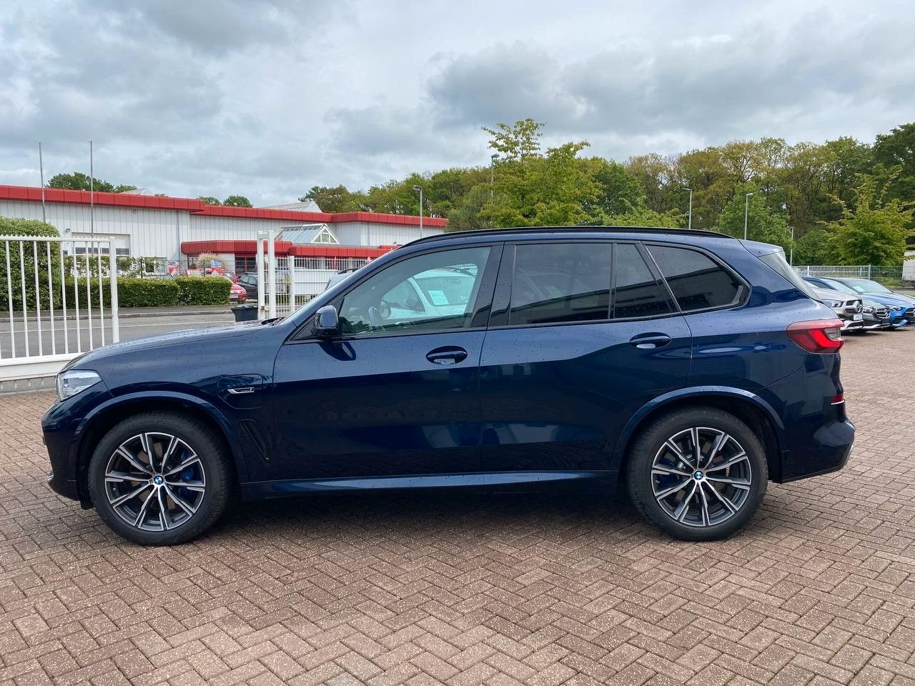 Buy BMW X5 xDrive45e | M Sport HUD | 1.Hand MwSt. Lithuania | img №8 | Unis.lt