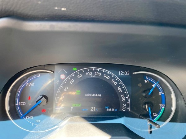 Buy Toyota RAV 4 RAV4 Plug-in Hybrid 4x4 Lithuania | img №14 | Unis.lt