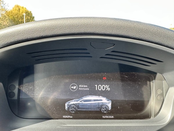 Купить Jaguar I-PACE SE Black Exterior Pack Led Kam 1.Hand в Литве | фото №20 | Unis.lt