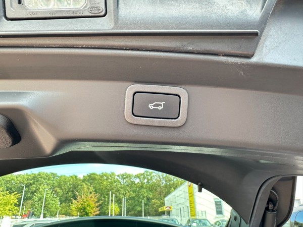 Купить Jaguar I-PACE SE Black Exterior Pack Led Kam 1.Hand в Литве | фото №35 | Unis.lt