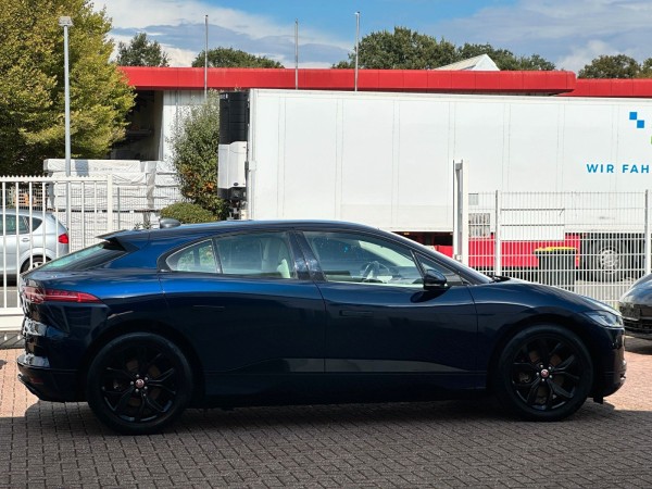 Купить Jaguar I-PACE SE Black Exterior Pack Led Kam 1.Hand в Литве | фото №8 | Unis.lt